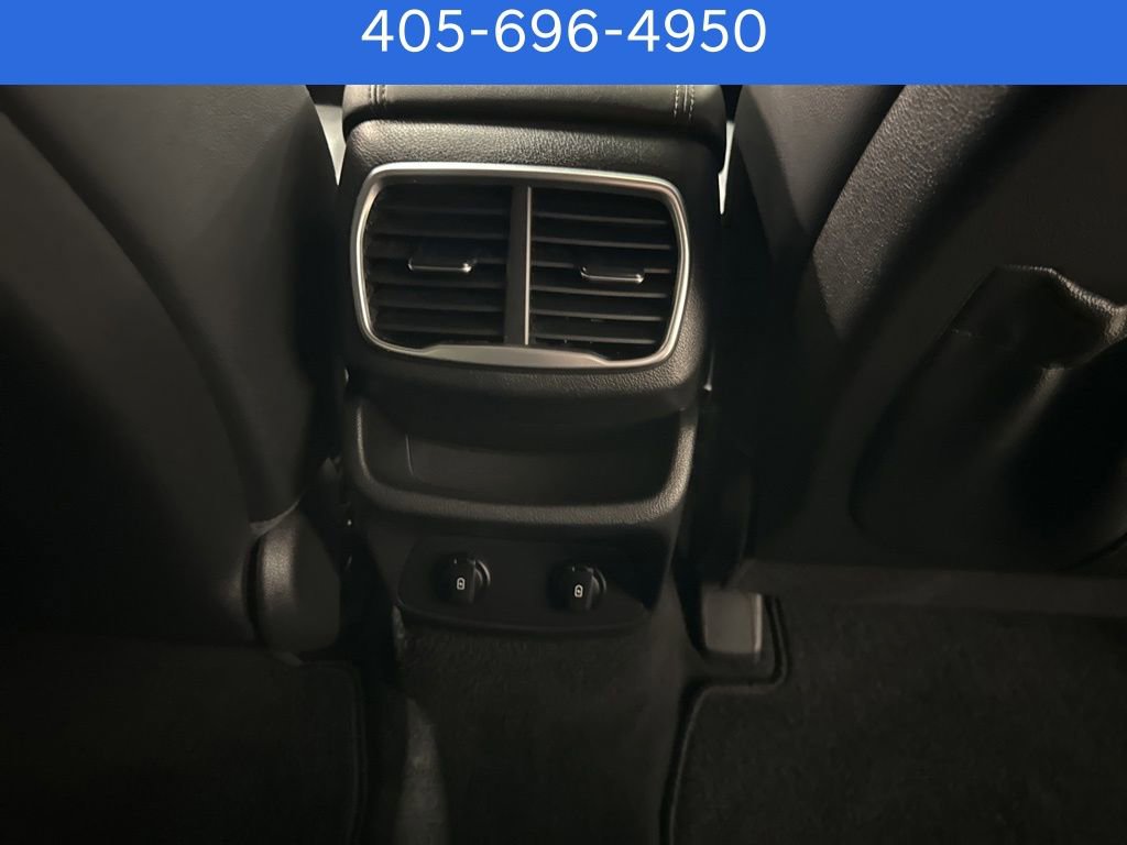 Used 2020 Hyundai Santa Fe SEL image 28