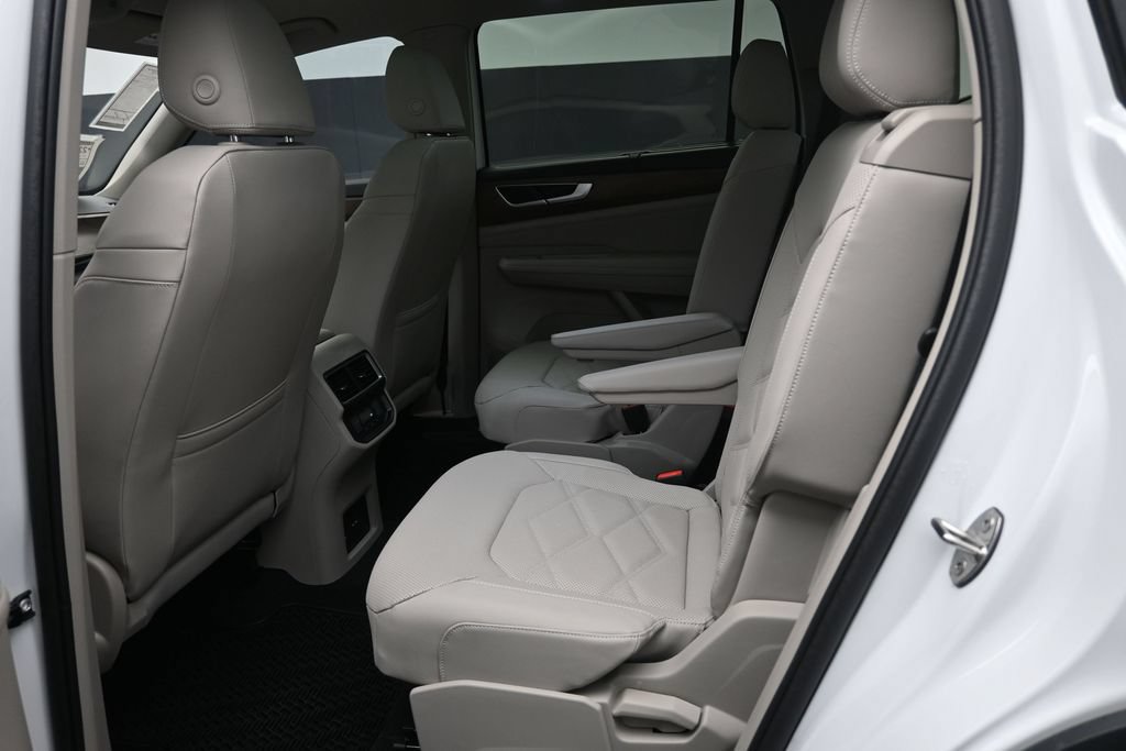 New 2026 Volkswagen Atlas SE FWD image 21