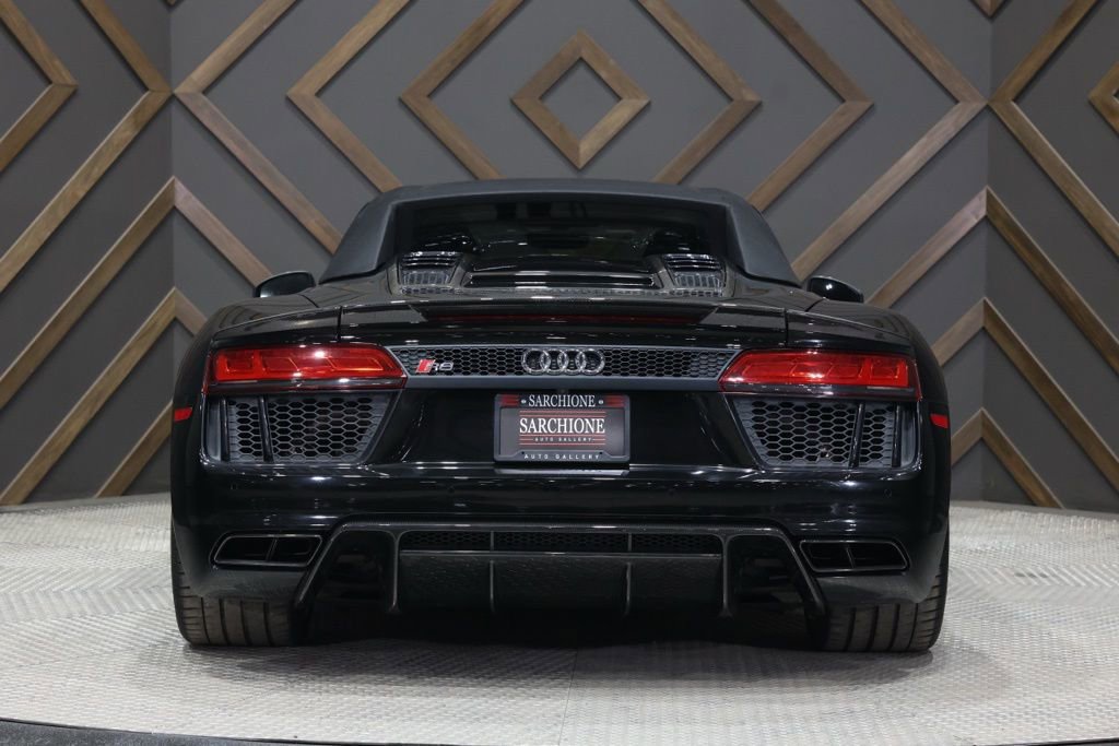 Used 2018 Audi R8 V10 plus image 47