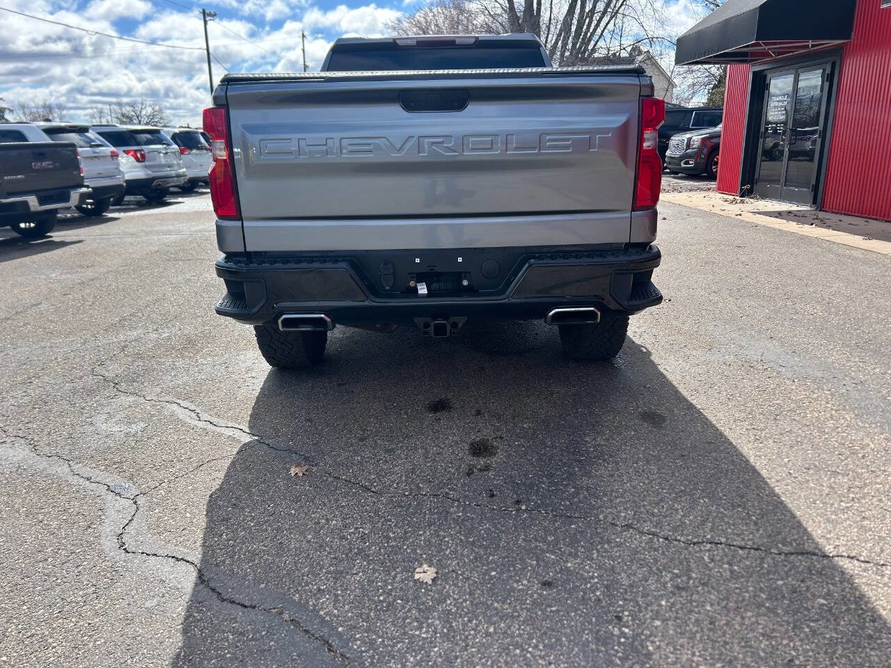 Used 2019 Chevrolet Silverado 1500 Custom Trail Boss w/ Custom Convenience Package image 18