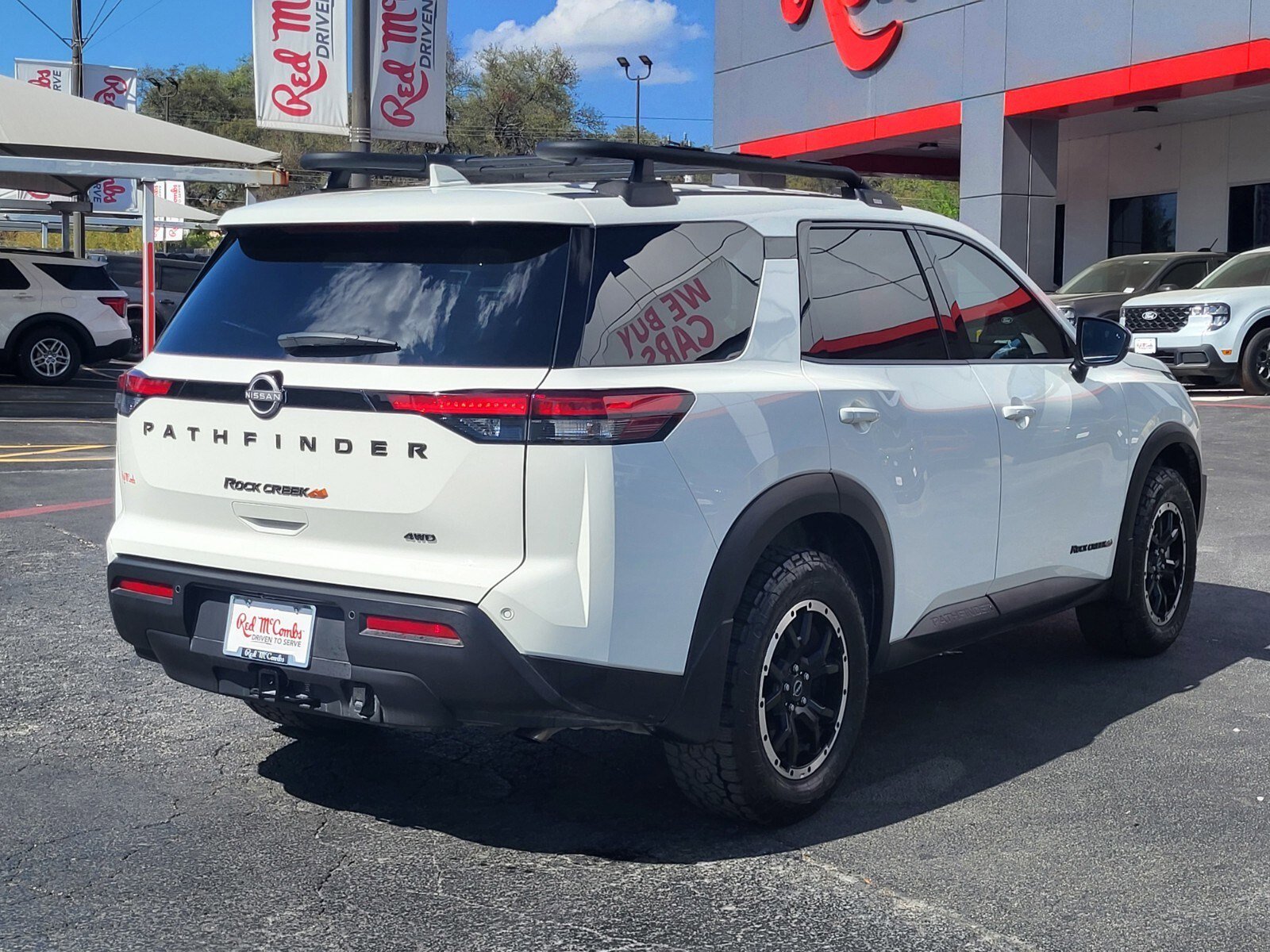 Used 2025 Nissan Pathfinder Rock Creek AWD/4WD image 4
