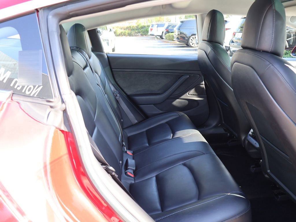 Used 2018 Tesla Model 3 Long Range RWD image 38