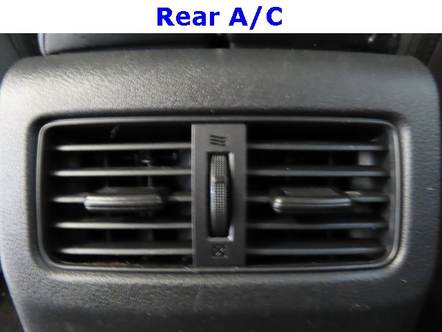 Used 2023 Nissan Rogue S image 30