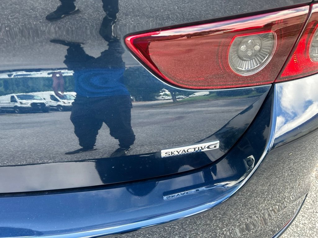 Used 2021 MAZDA MAZDA3 s FWD image 10