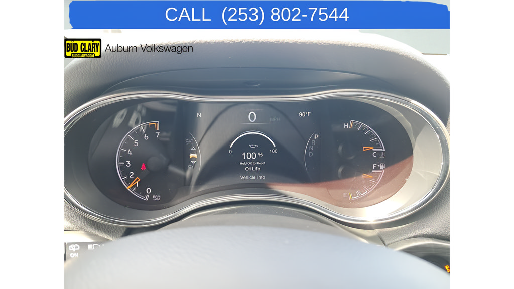 Used 2020 Jeep Grand Cherokee Laredo AWD/4WD image 18