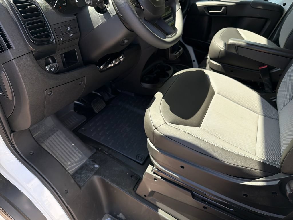 New 2026 RAM ProMaster 1500 w/ Convenience Group FWD image 23