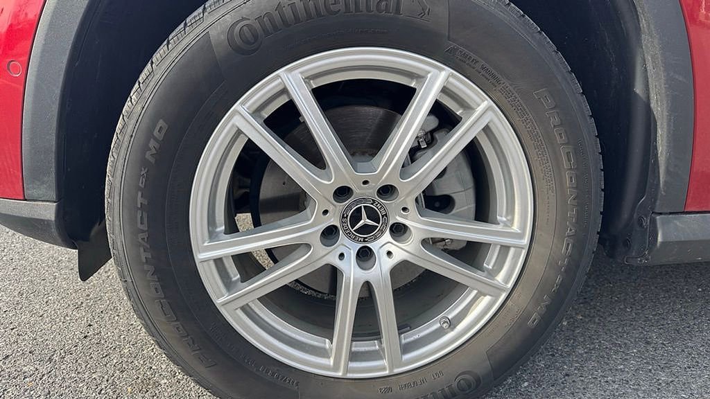 Used 2023 Mercedes-Benz GLC 300 4MATIC image 13