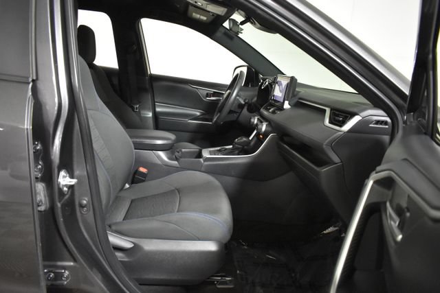 Used 2023 Toyota RAV4 SE AWD/4WD image 32