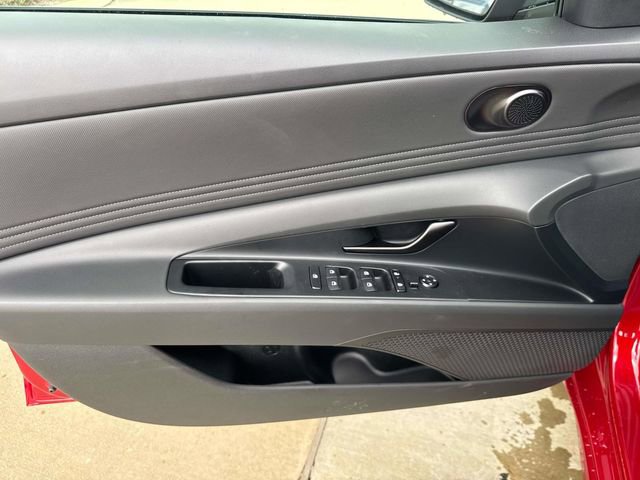 New 2026 Hyundai Elantra Sport FWD image 22