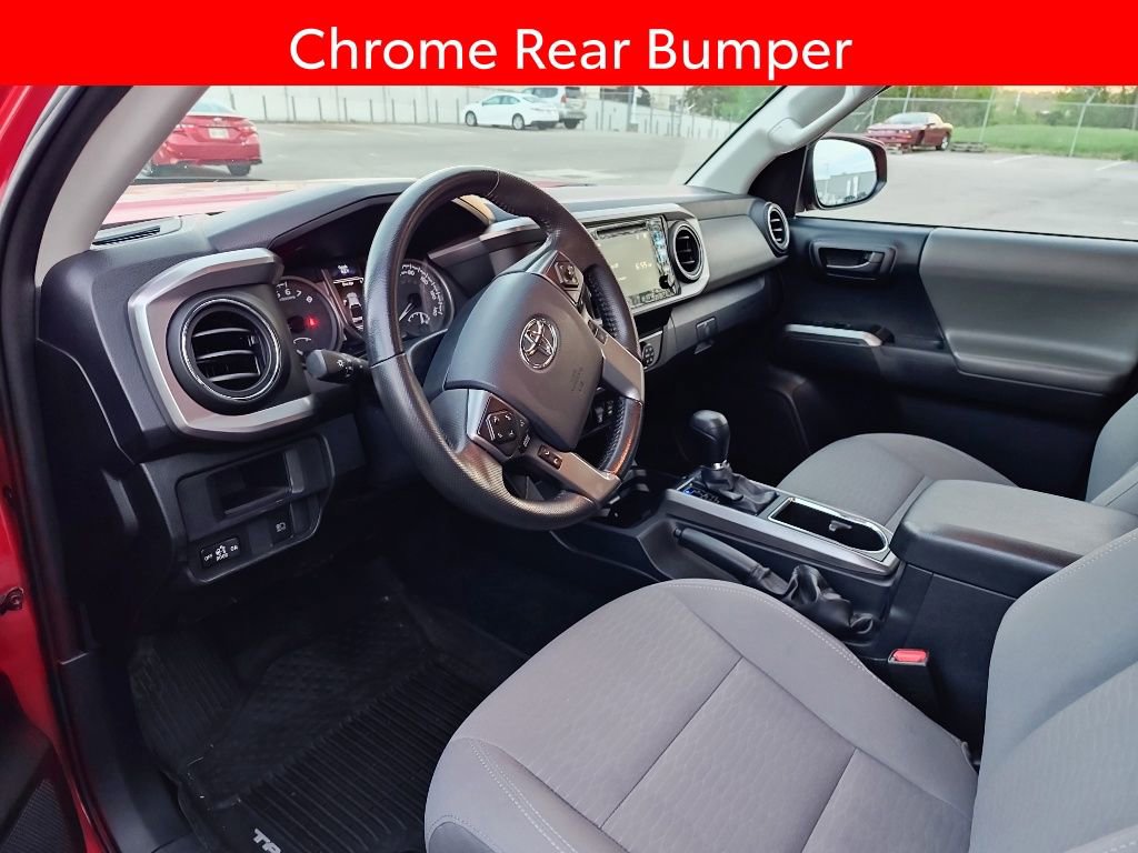 Used 2019 Toyota Tacoma SR5 AWD/4WD image 9