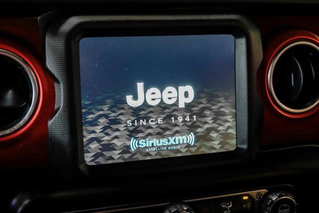 Used 2022 Jeep Gladiator Rubicon w/ Trailer Tow Package AWD/4WD image 25