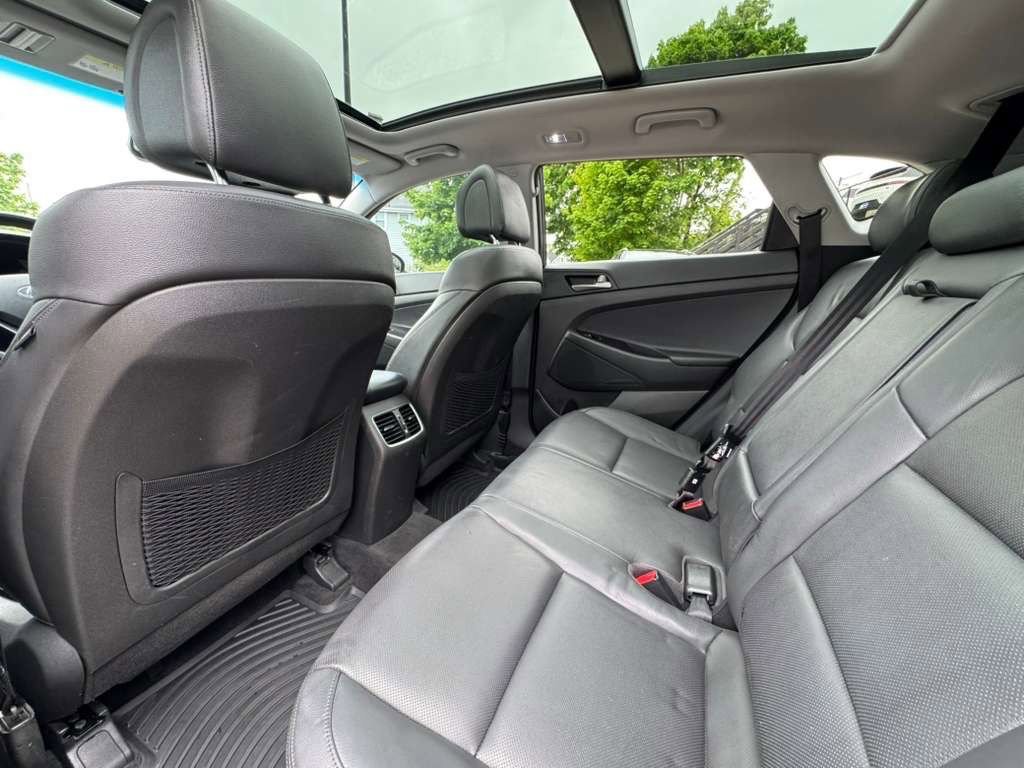 Used 2016 Hyundai Tucson Limited w/ Option Group 03 AWD/4WD image 20