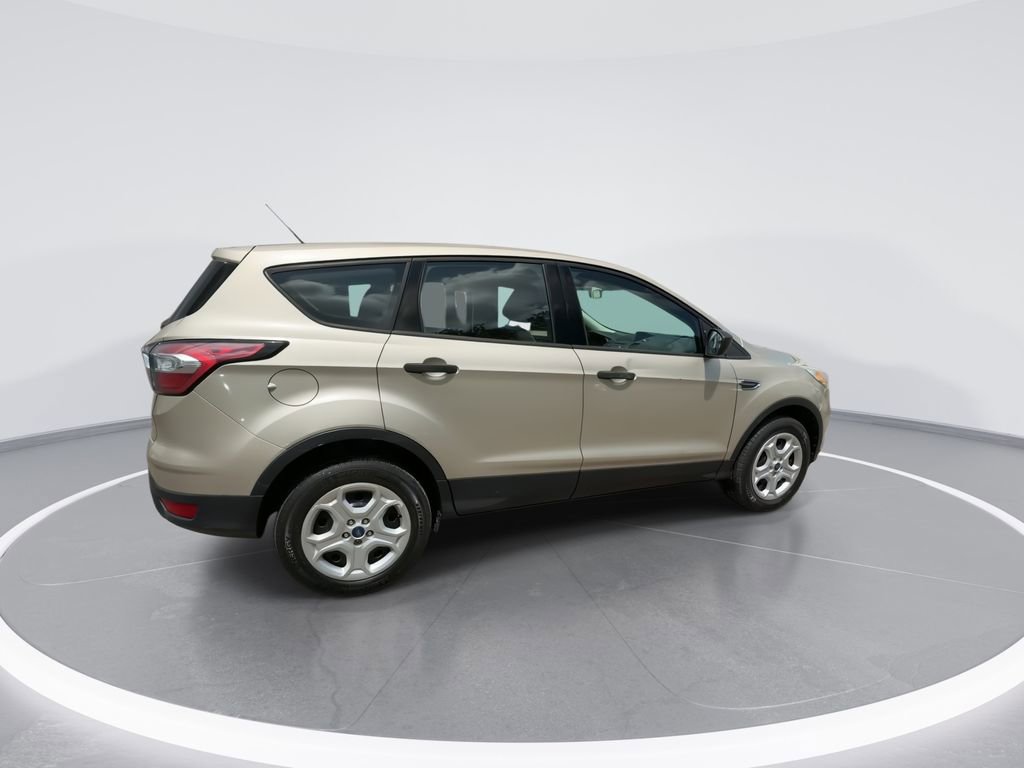 Used 2017 Ford Escape S FWD image 9