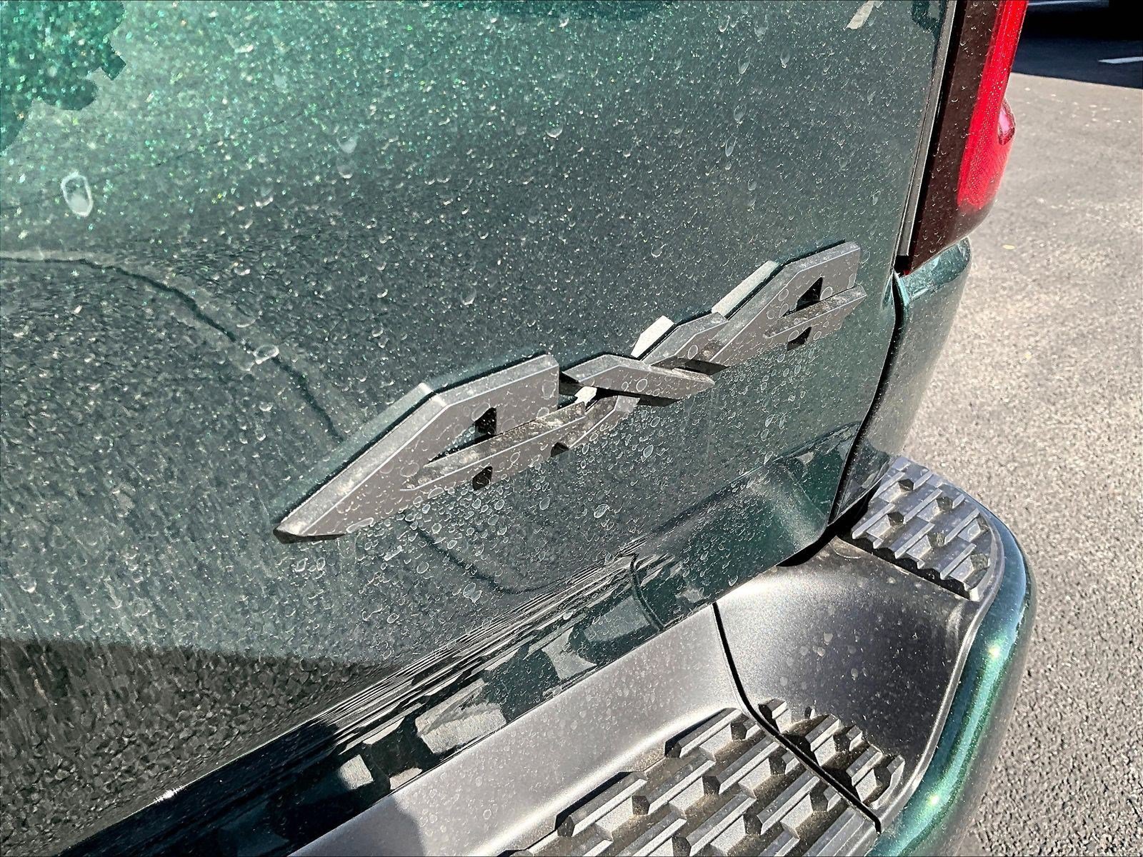 New 2027 RAM 1500 Express AWD/4WD image 14