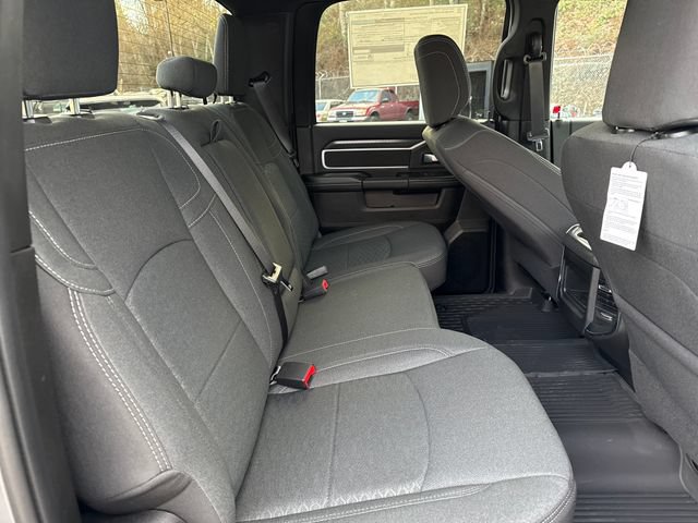 New 2026 RAM 2500 Big Horn AWD/4WD image 11
