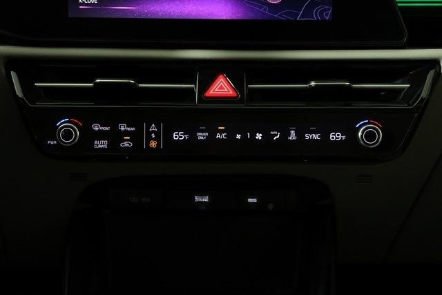 Used 2023 Kia Niro Wave image 14