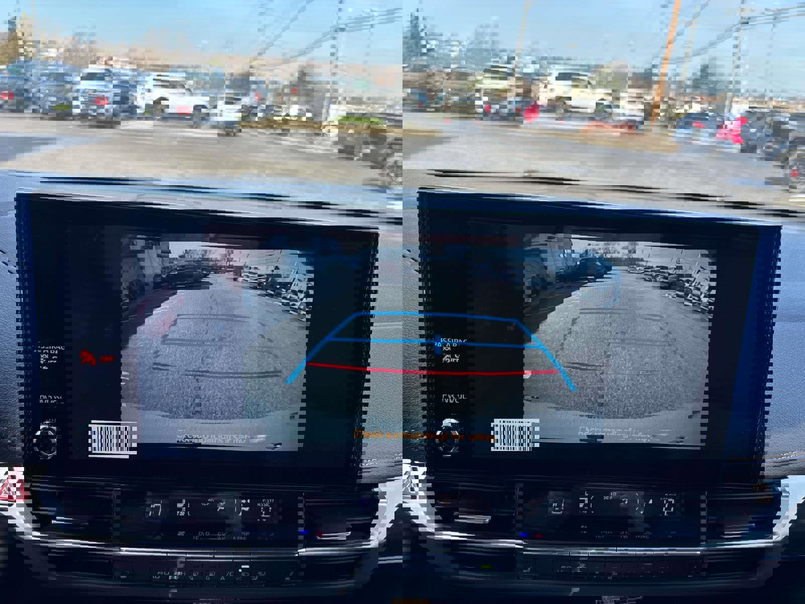 New 2026 Toyota Sienna XLE Woodland Edition AWD/4WD image 13