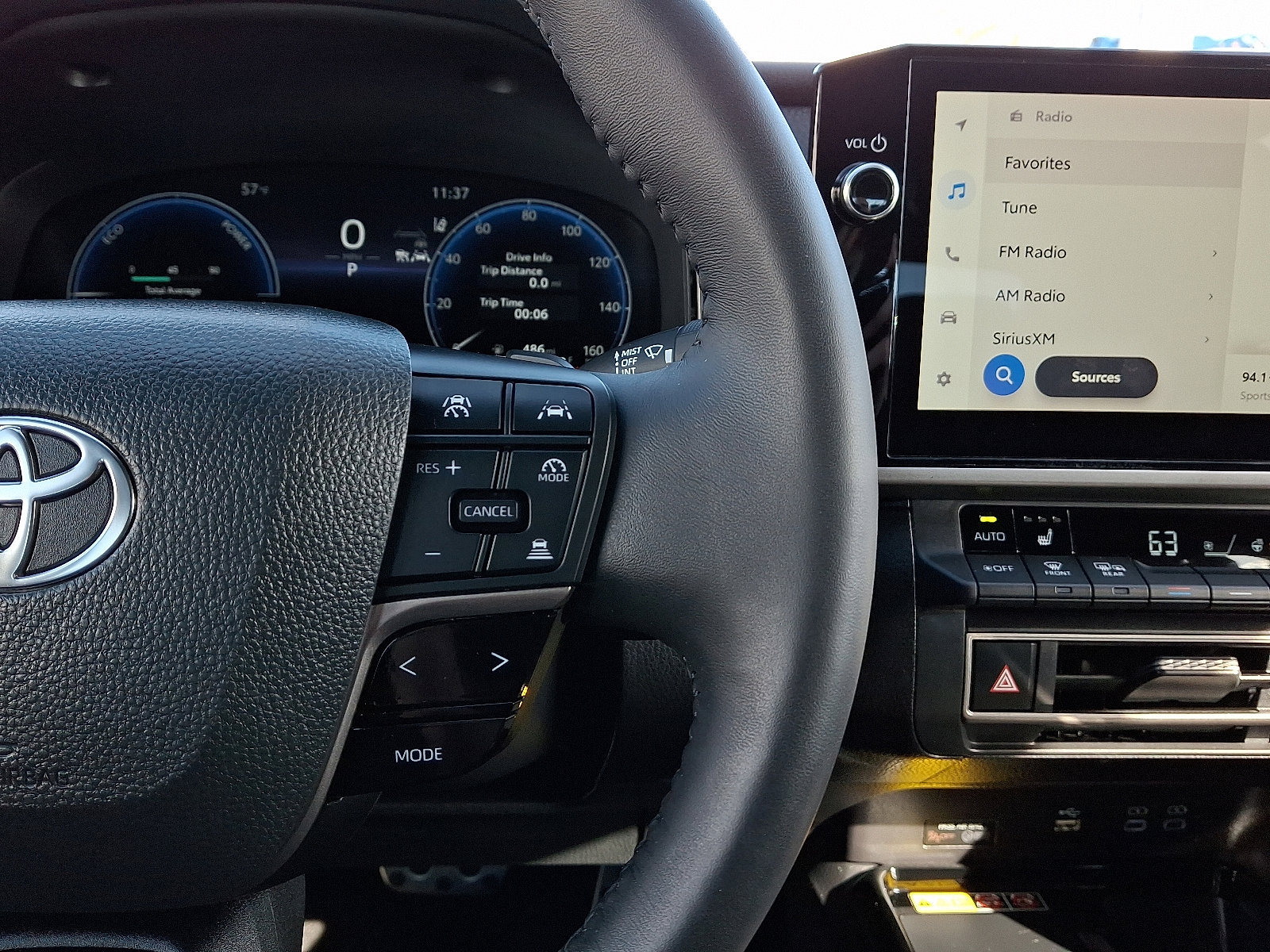 Used 2025 Toyota Camry XSE image 22