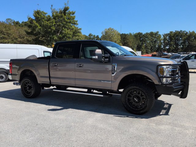 Used 2018 Ford F250 Lariat w/ Lariat Ultimate Package AWD/4WD image 2
