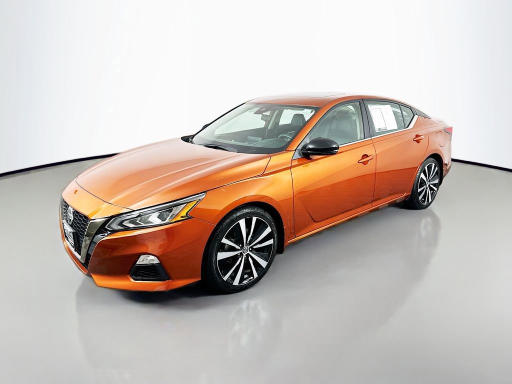 Used 2022 Nissan Altima 2.0 SR image 3
