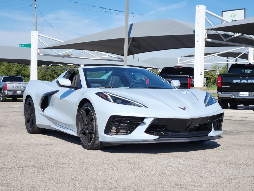 Used 2023 Chevrolet Corvette Stingray Preferred Conv w/ Z51 Performance Package RWD image 3