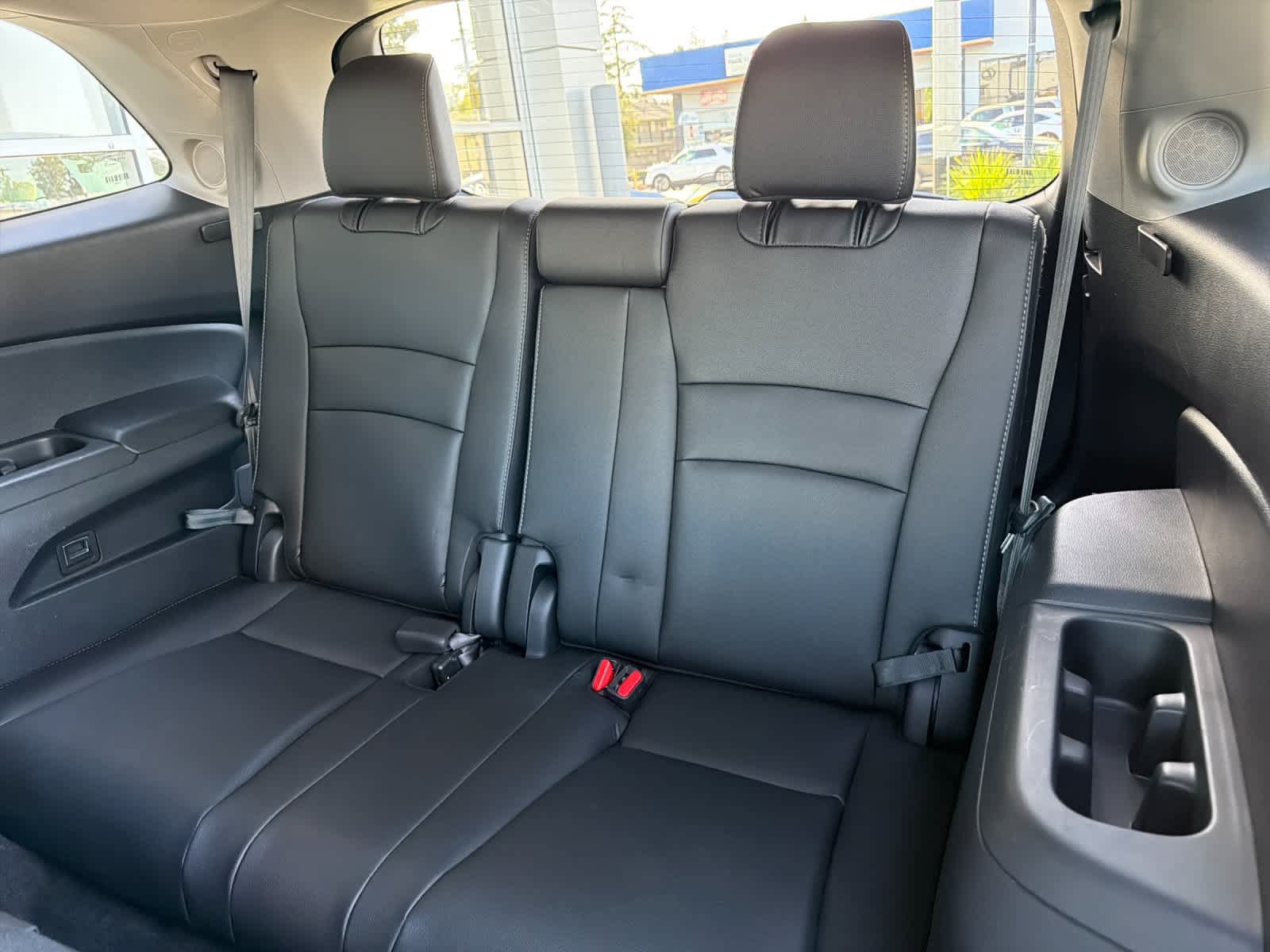 Used 2022 Honda Pilot Touring image 16