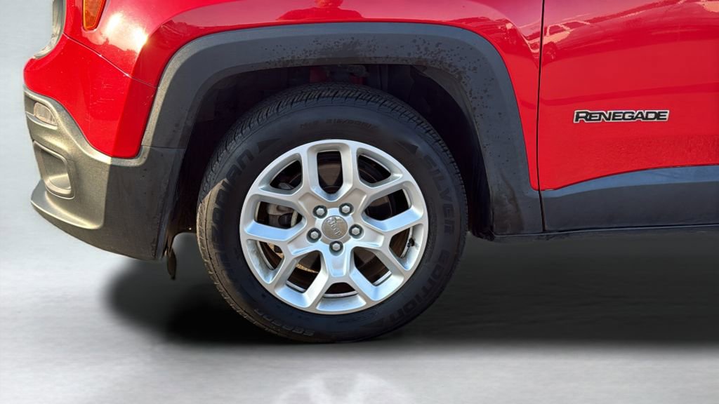 Used 2017 Jeep Renegade Latitude image 20