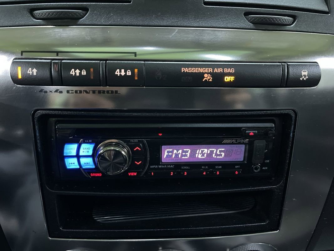 Used 2006 HUMMER H3 image 21