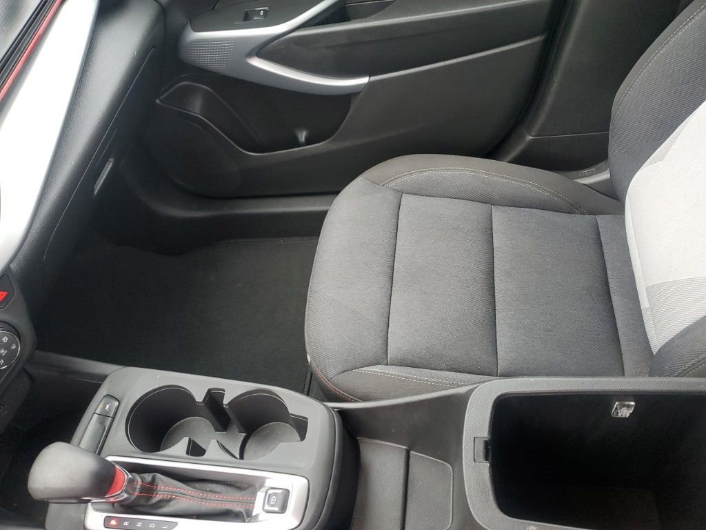 Used 2024 Chevrolet Trax RS image 24