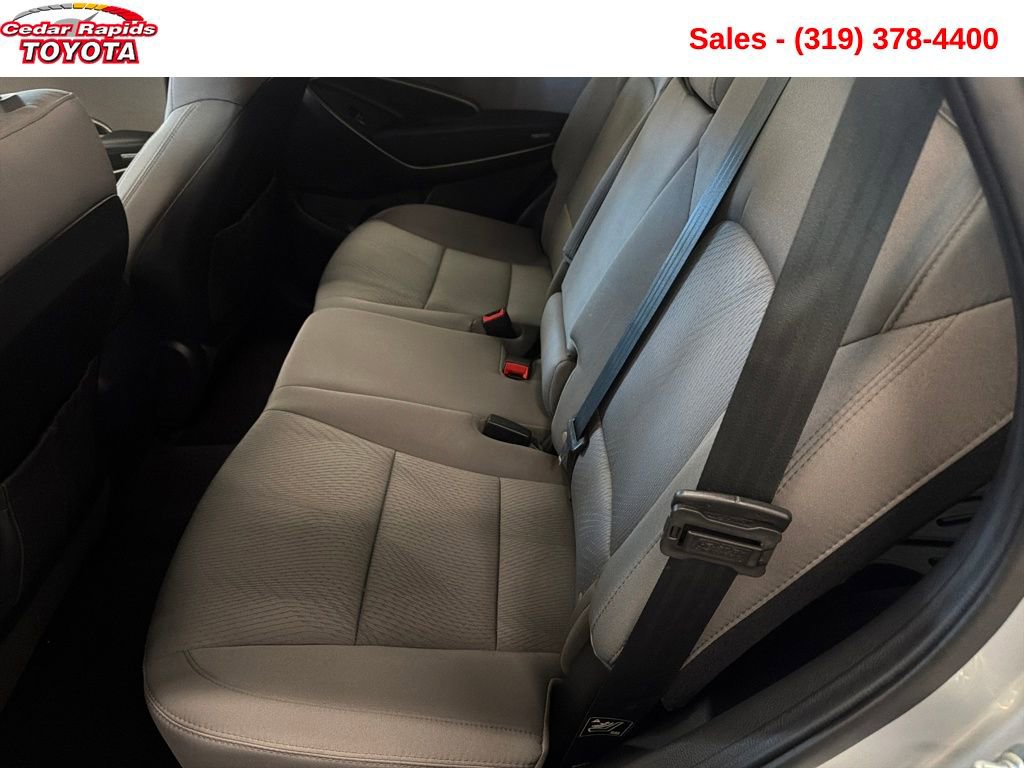Used 2017 Hyundai Santa Fe Sport image 24