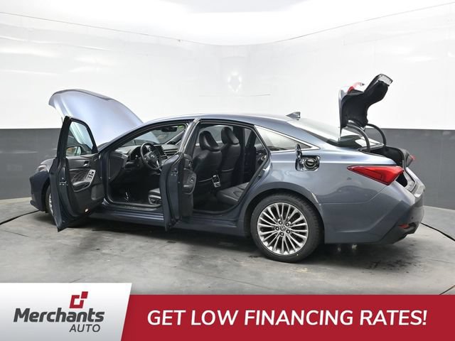 Used 2022 Toyota Avalon Limited w/ Advanced Safety Package FWD image 54