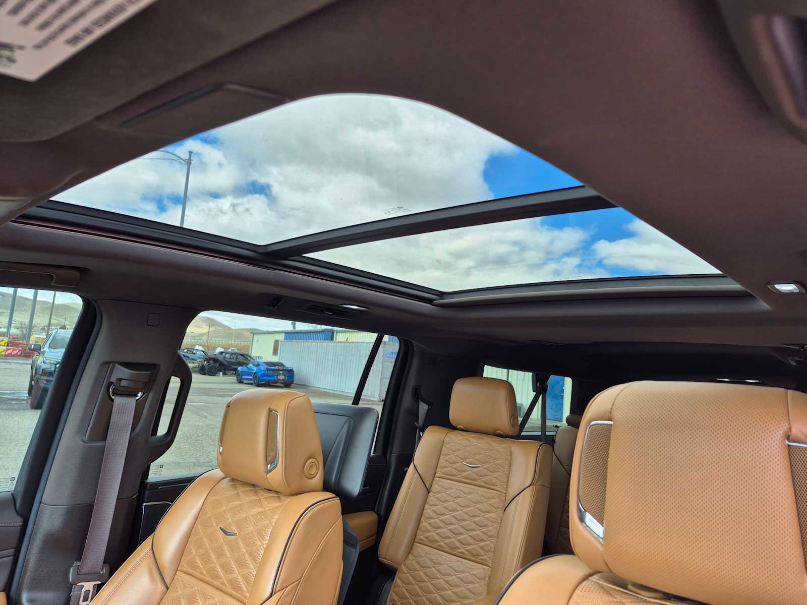 Used 2021 Cadillac Escalade ESV Premium Luxury w/ Driver Assist Tech Package image 5