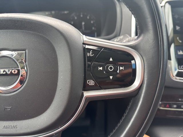 Used 2018 Volvo XC90 T6 Momentum w/ Convenience Package image 28