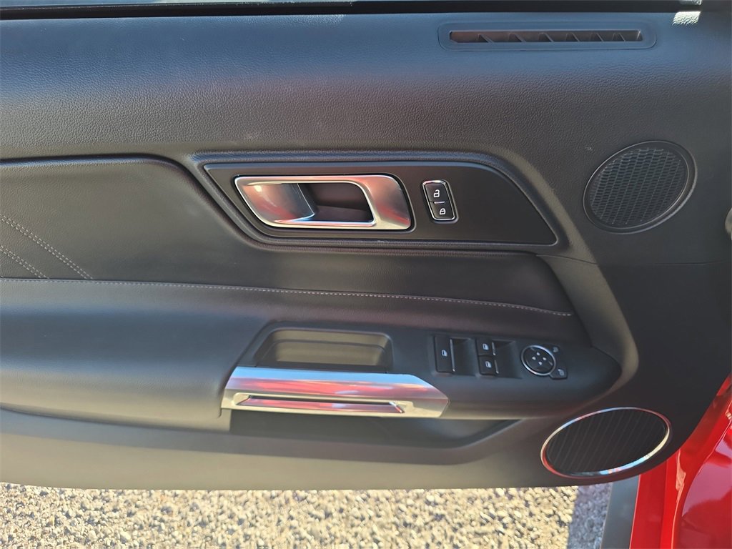 Used 2019 Ford Mustang GT Premium image 16