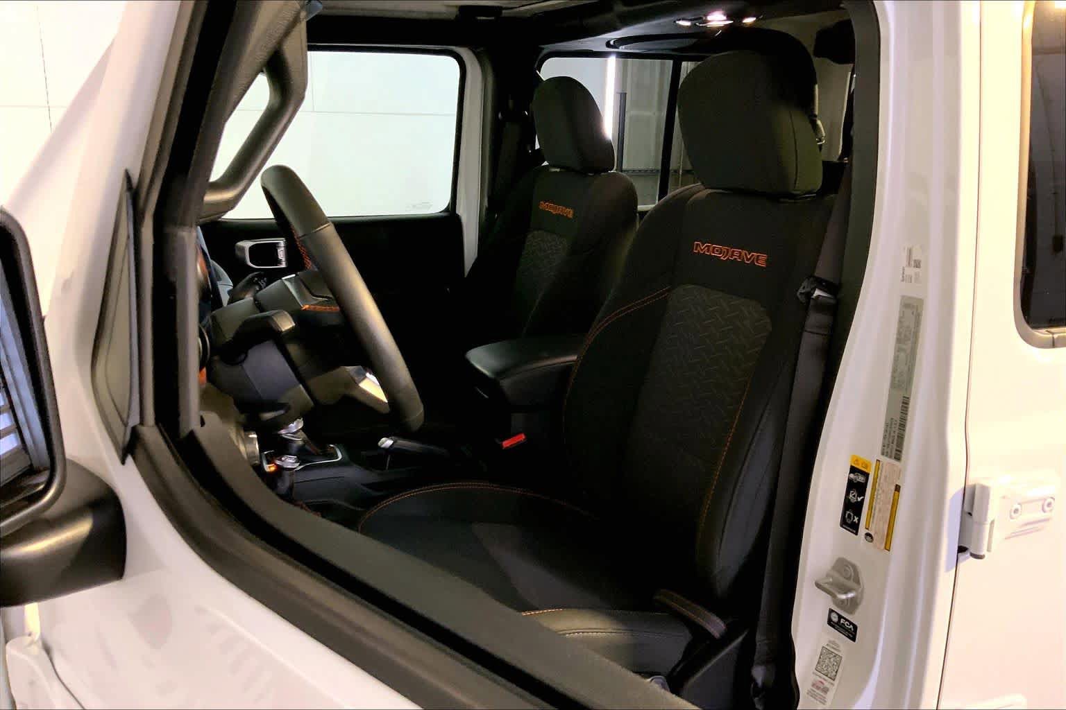 Used 2023 Jeep Gladiator Mojave w/ Cold Weather Group image 9
