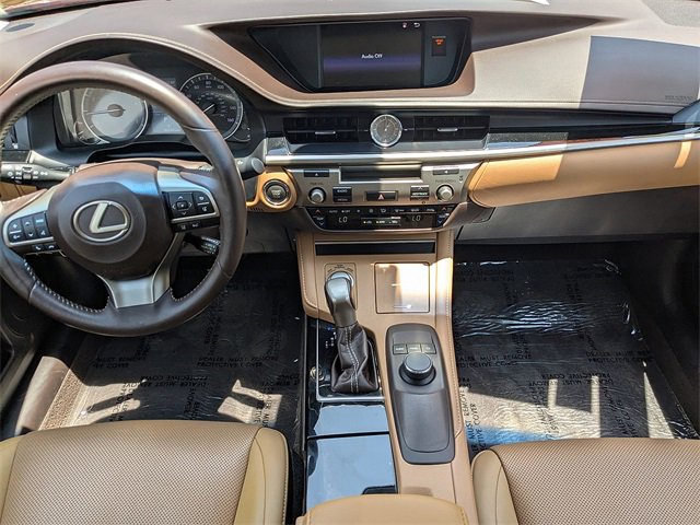 Used 2017 Lexus ES 350 image 14