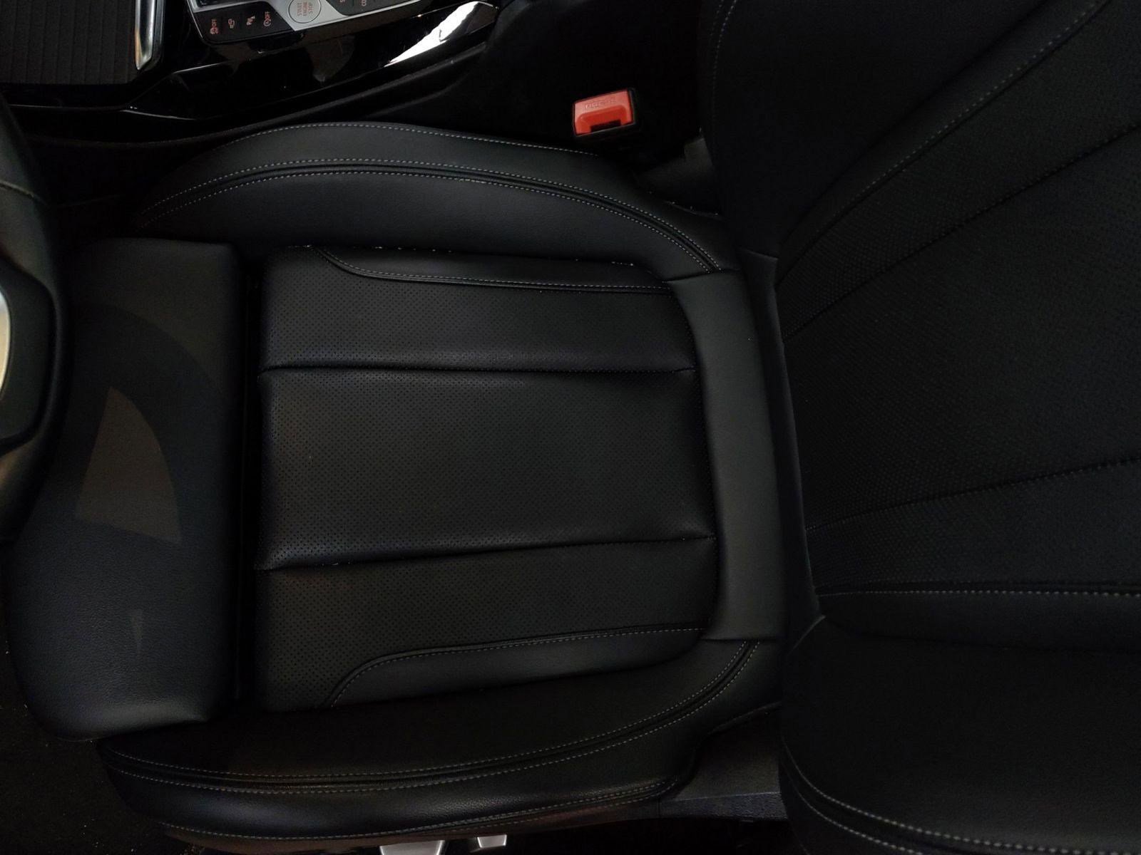 Certified 2023 BMW X3 xDrive30i w/ Premium Package image 12