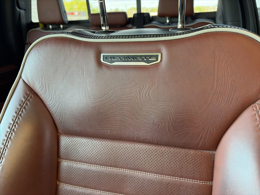 Used 2024 GMC Sierra 2500 Denali Ultimate image 14