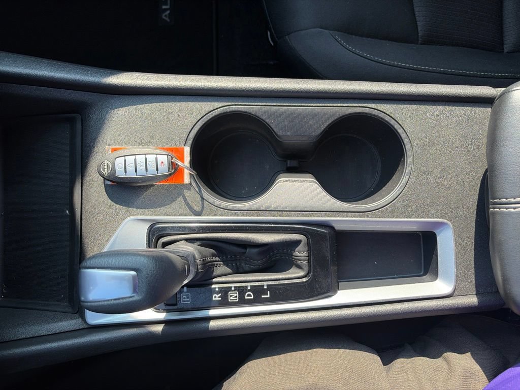 Used 2025 Nissan Altima 2.5 SV FWD image 23