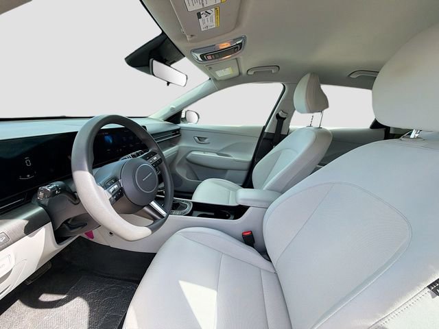 Used 2024 Hyundai Kona SE image 20