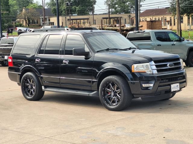 Used 2017 Ford Expedition XLT w/ Equipment Group 202A