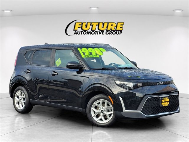 Used 2023 Kia Soul LX w/ Option Group 015