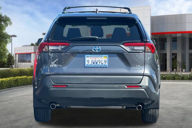 Certified 2024 Toyota RAV4 LE AWD/4WD image 6