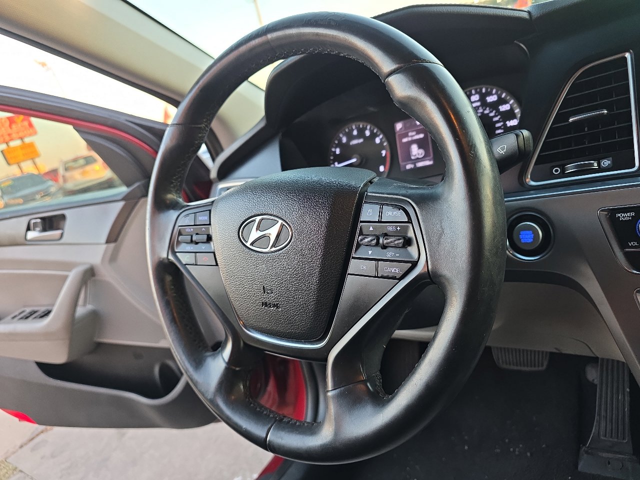 Used 2016 Hyundai Sonata Sport w/ Option Group 02 image 13