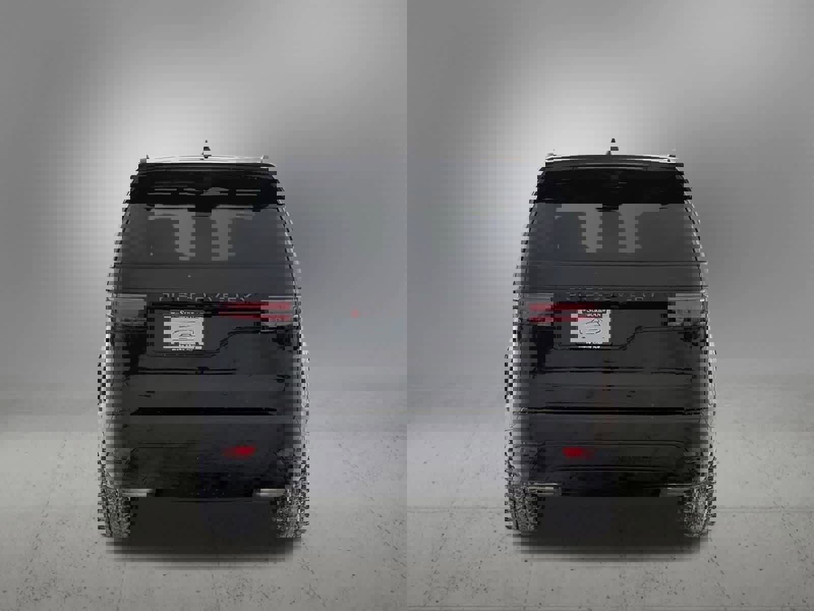 New 2026 Land Rover Discovery Dynamic SE image 5