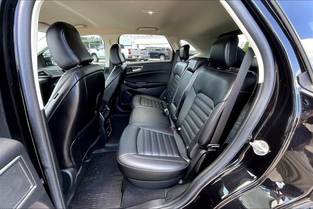 Used 2021 Ford Edge SEL w/ Convenience Package FWD image 7