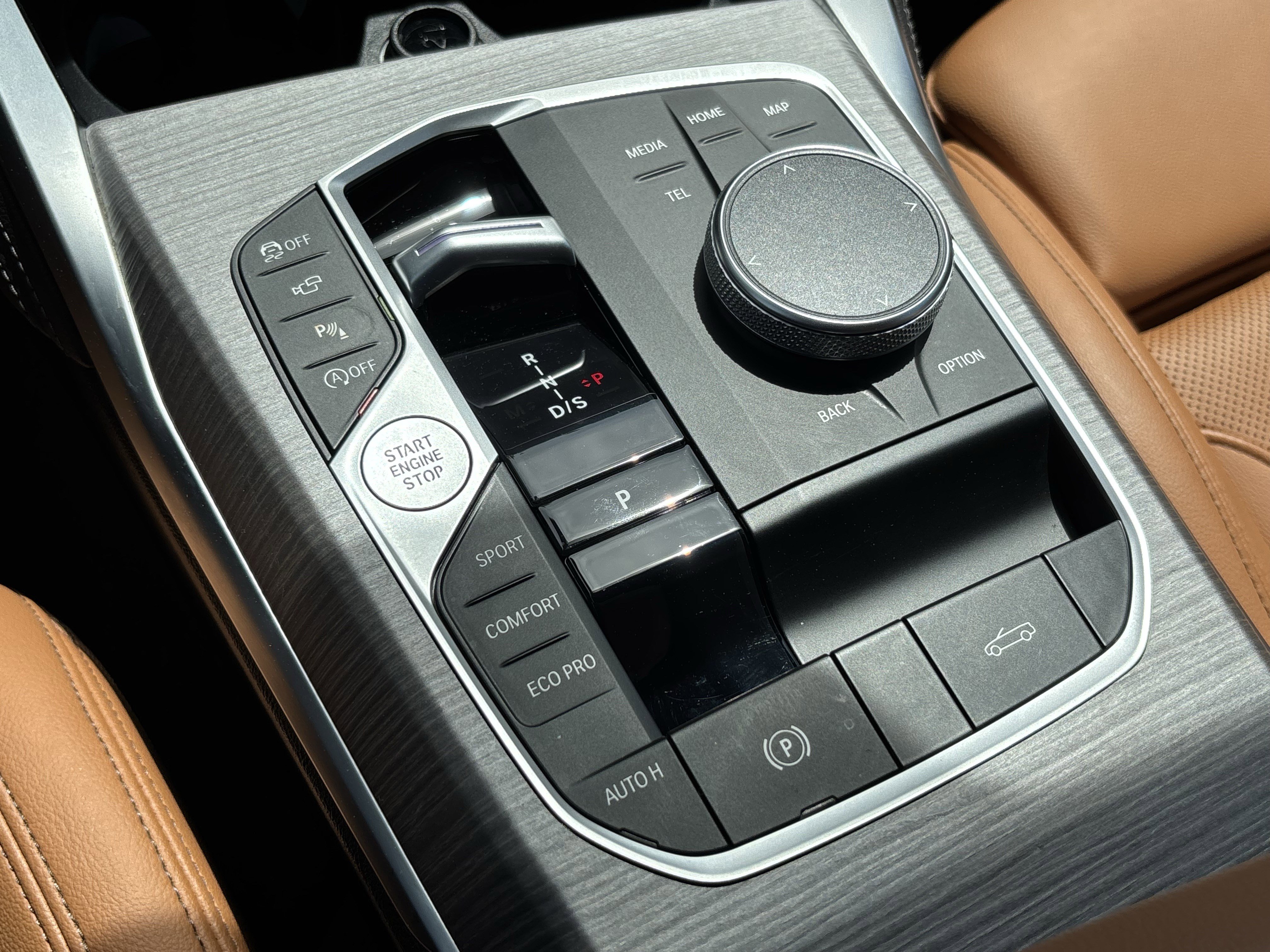 Certified 2026 BMW M440i Convertible RWD image 26