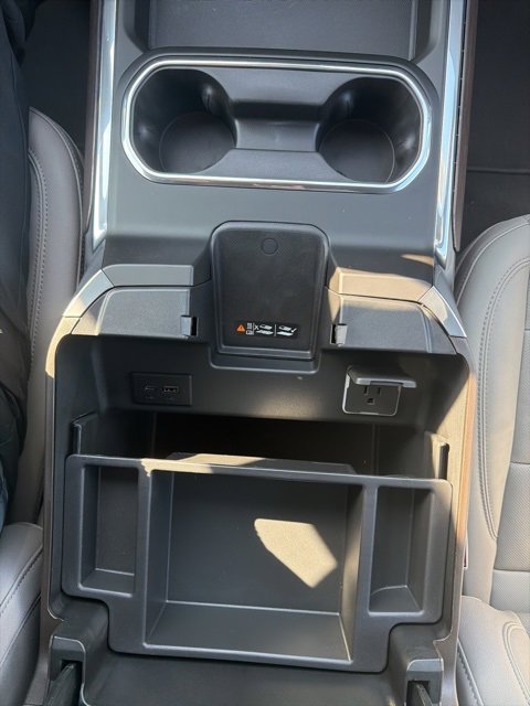 New 2026 GMC Sierra 3500 SLT w/ SLT Convenience Package image 28