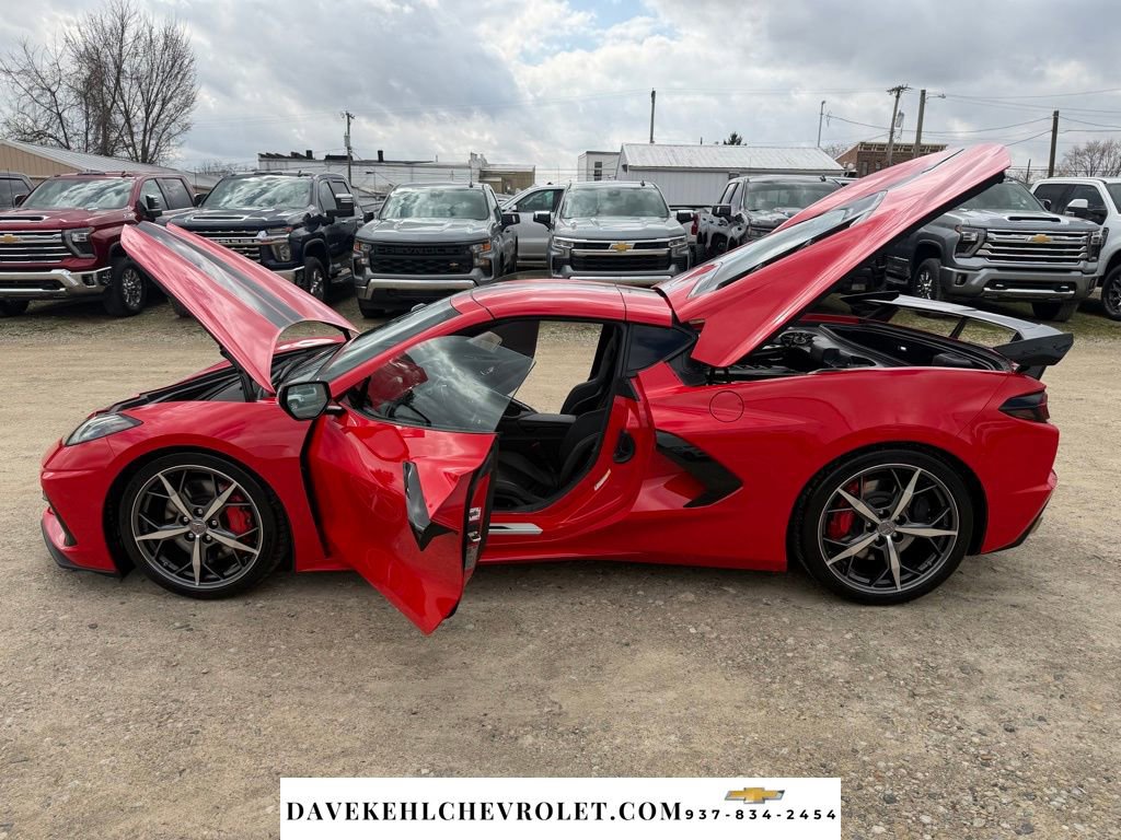 Certified 2020 Chevrolet Corvette Stingray Premium Cpe w/ 3LT Preferred Equipment Group image 22