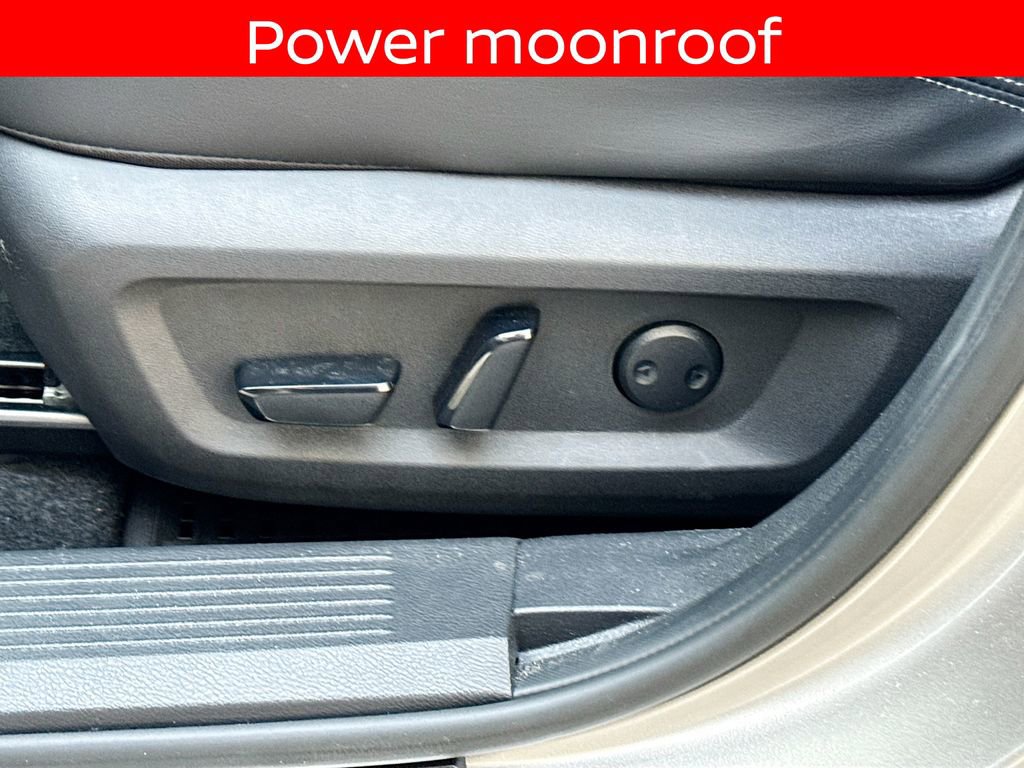 Certified 2025 Nissan Rogue Platinum w/ Platinum Premium Package image 16